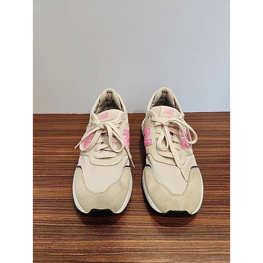 New Balance Fresh Foam X70 V1 Women's Tan Pink Size 5 B Sneakers Shoes - Picture 2 of 9